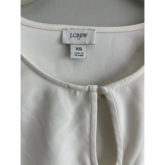 NWOT J.Crew Puff-Sleeve Satin Back Crepe Top Cream Size  XS - Picture 3 of 6